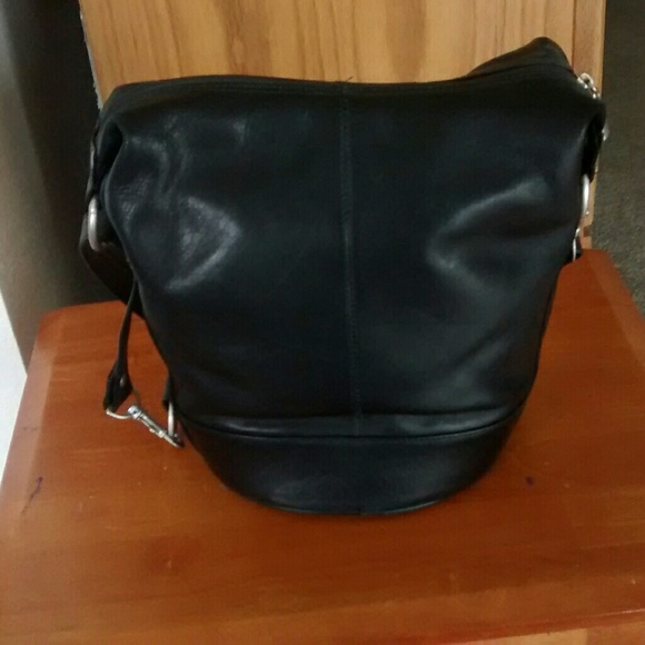 Tano Handbags - Tano Black Leather Bucket Bag-EUC